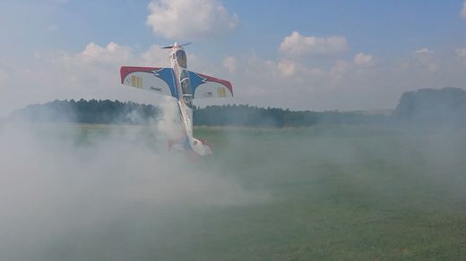 Pilots, planes and installations