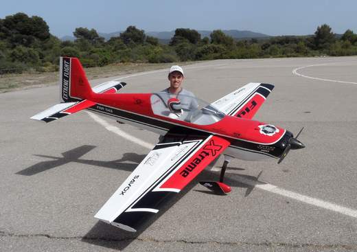Pilots, planes and installations